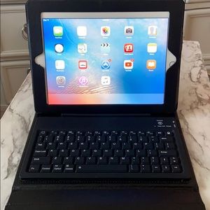 iPad keyboard case